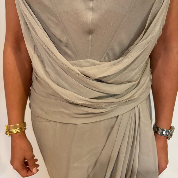 J.MENDEL GRAY DRESS SIZE 10 - Picture 6 of 15